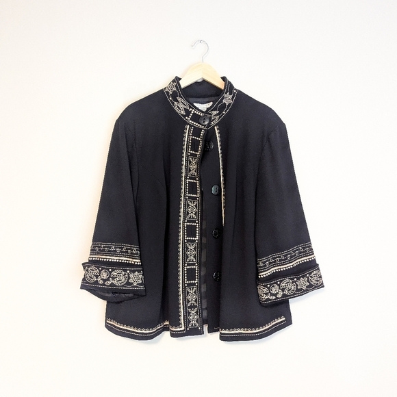 Tweeds Jackets & Blazers - Vintage Tweeds Embroidered Black Poncho Coat